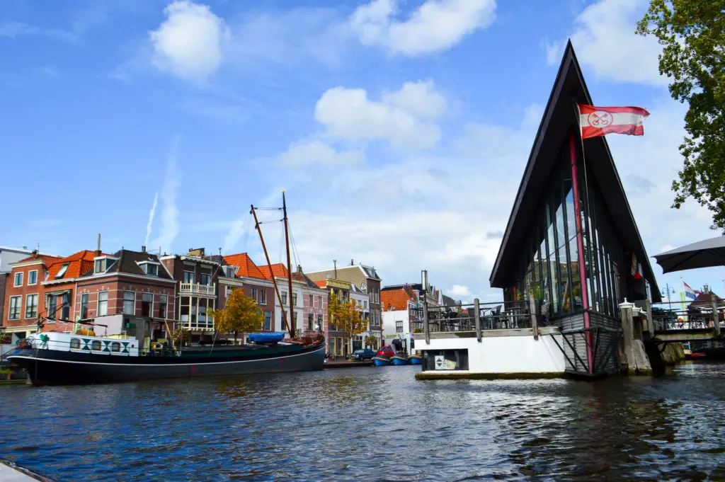 leiden canal in the Netherlands