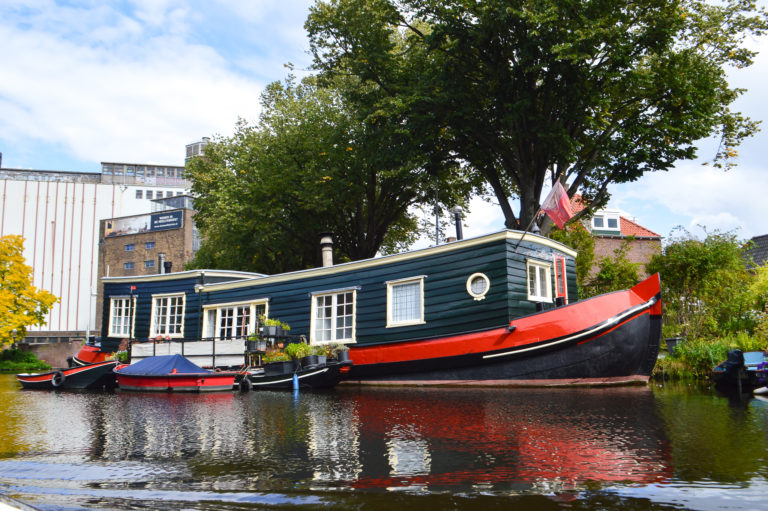 canal boat netherlands