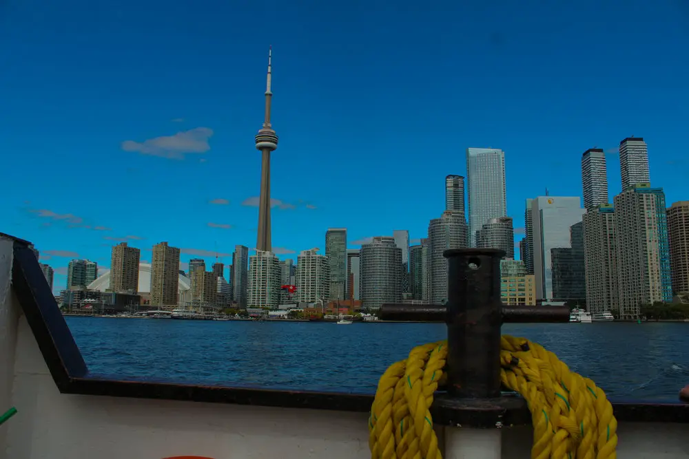 view of he city from Toronoto island ferry