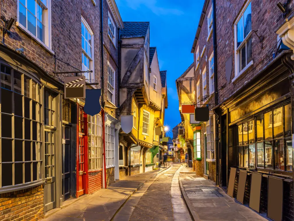 The Best Towns in Yorkshire | Travelling Tam