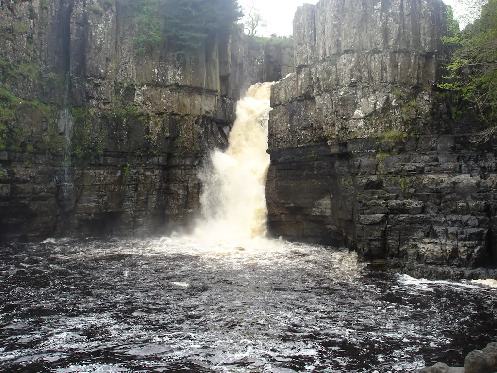 asygill force waterfall in the Yorkshire Dales