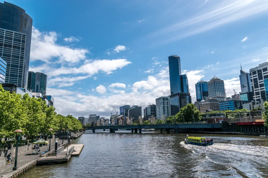 Melbourne Southbank with boat on the Yarra River