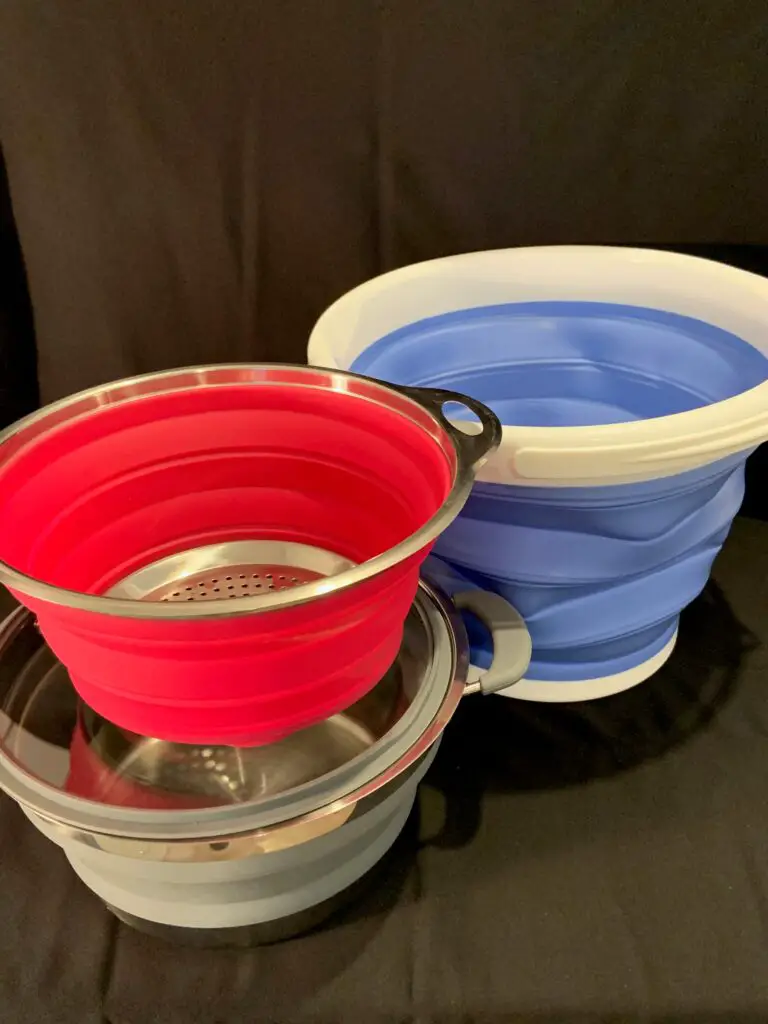 collapsible pots and pans