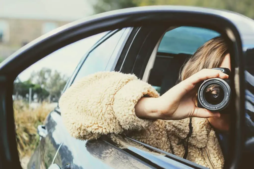 photo our car window to wing mirror