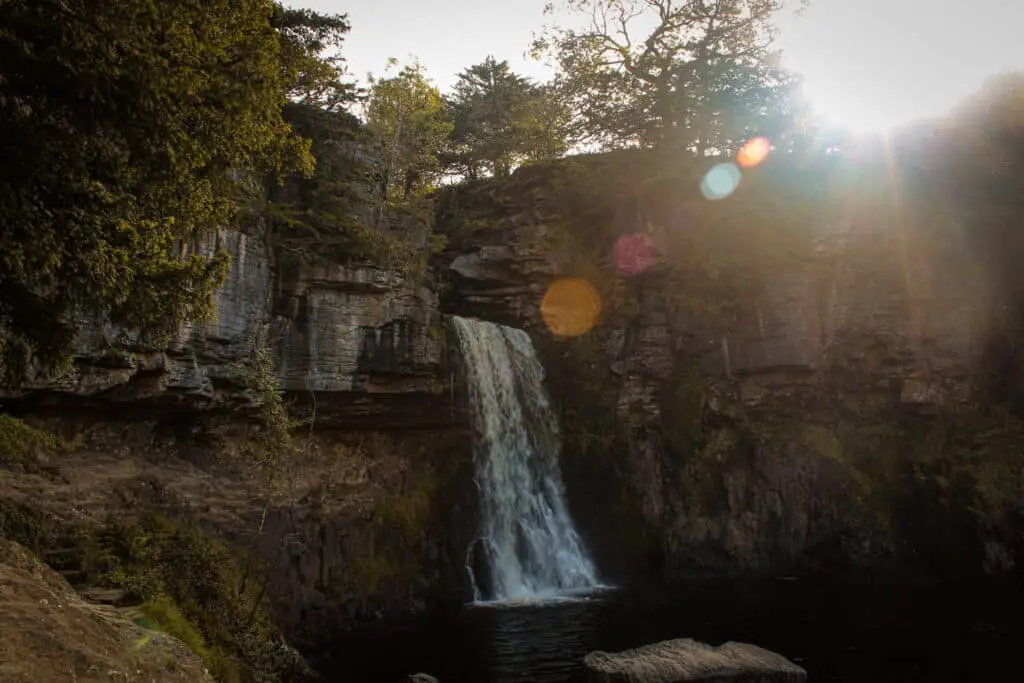 Ingleton Waterfalls Trail min