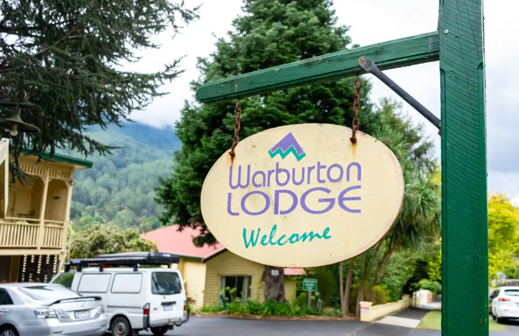 exterior of Warburton Lodge accommodation in Victoria